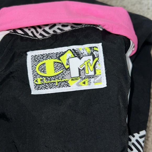 MTV X Champion windbreaker - Picture 5 of 5